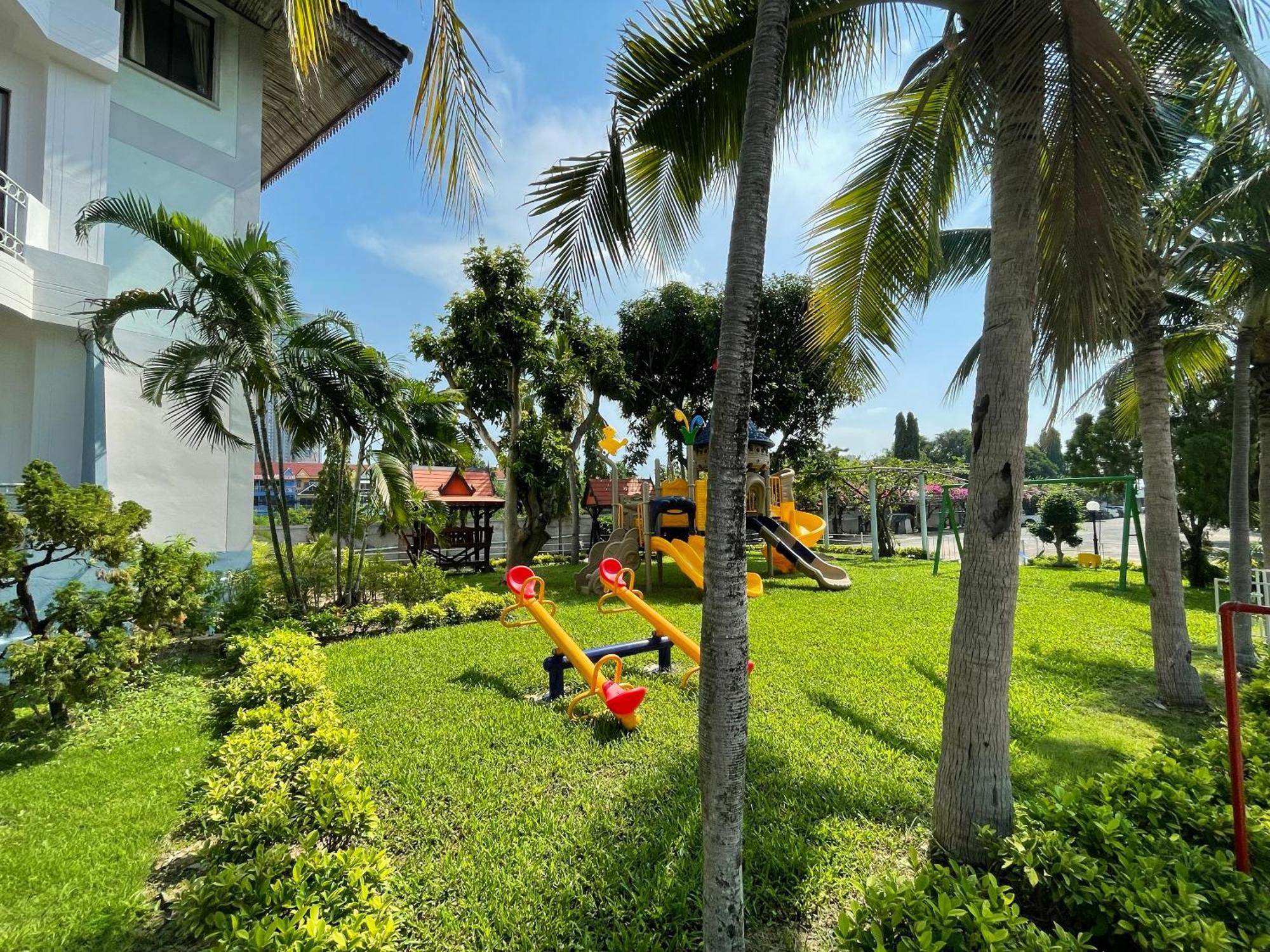 Silversand Villa Hotel Jomtien Beach Eksteriør billede